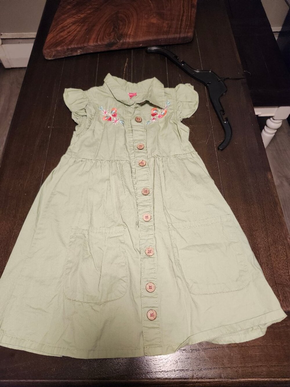 Girl's Penelope Mack Green Button Up Dress Sz 7 W/ Floral Embroidery